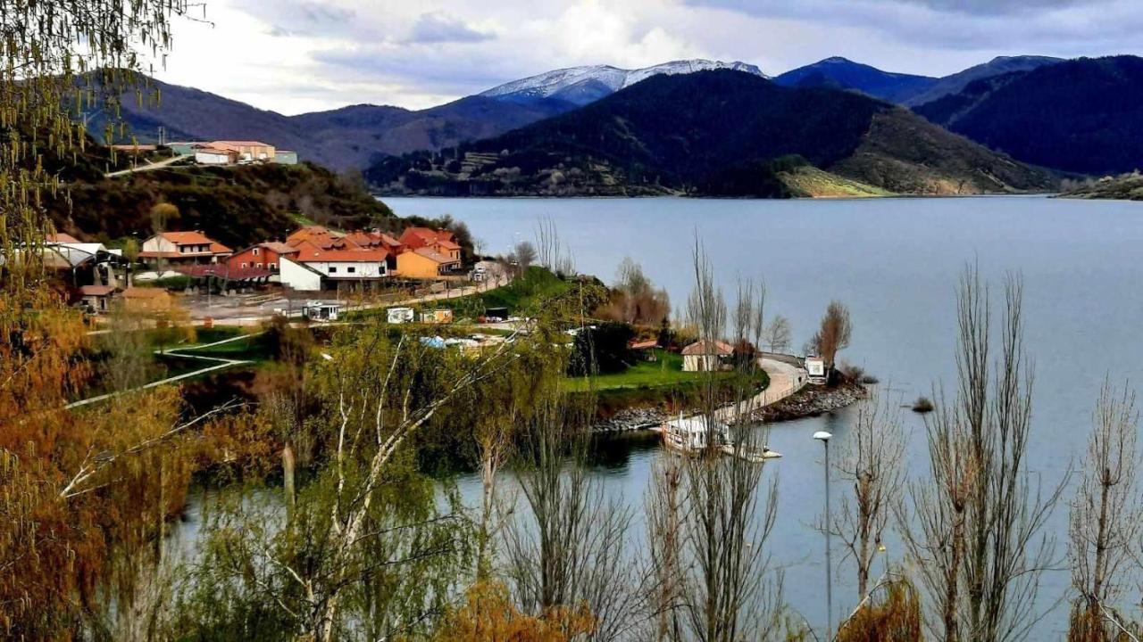 Riano En Las Montanas De Carmen Exterior photo